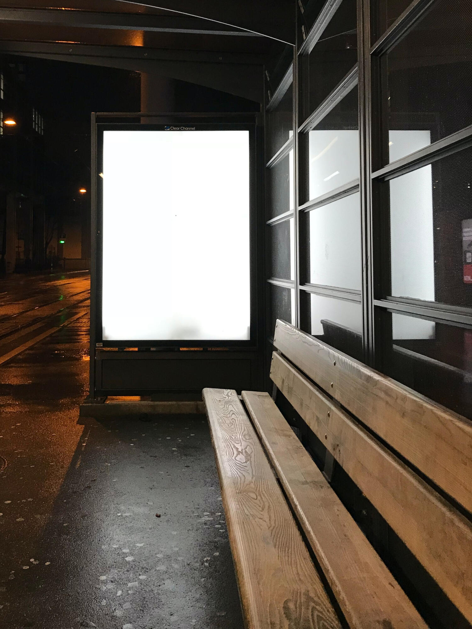 Mexico’s Always-On Consumer Economy Bus Stop digital billboard ad in Mexico showing high-density consumer activity and media exposure.